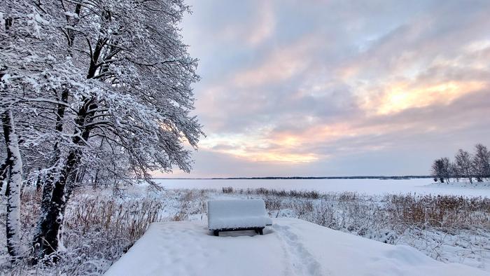 Talvinen marraskuun maisema Vaasassa.