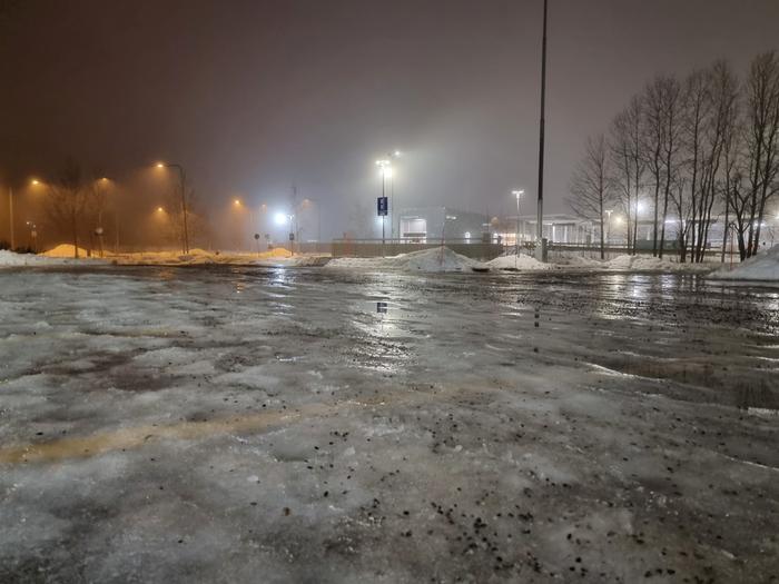Hyvin liukasta Helsingissä.