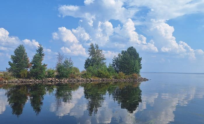 Kesälämpöä Kuuma kesäpäivä Vaalassa.