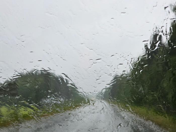 Juhannusaaton sateita Rääkkylässä.