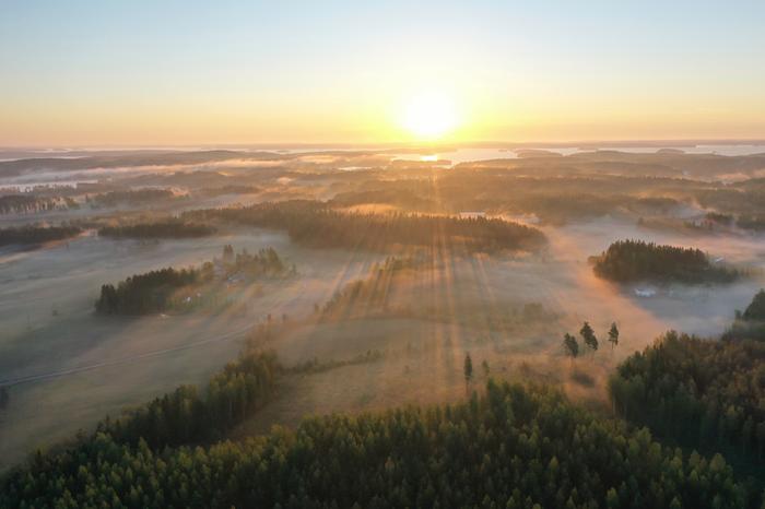 Sumu aamunkoitteessa Sumua auringonnousun aikaan.