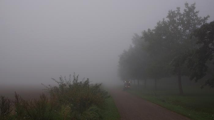 Sankka sumu Sankka sumu haittaa näkyvyyttä.