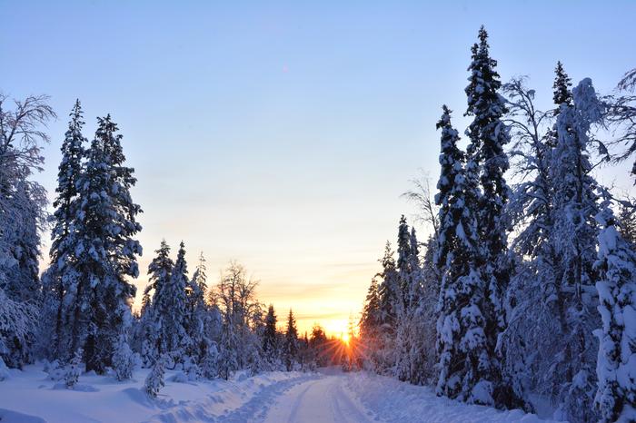 Itä- ja Pohjois-Suomessa pakkanen voi kiristyä joulunpyhinä kuluneen talven kireimpiin lukemiin.