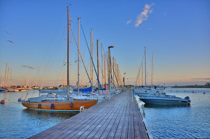 Valoisa kesäyö Hangossa Kesäkuun yötön yö Hangossa auringonlaskun jälkeen.