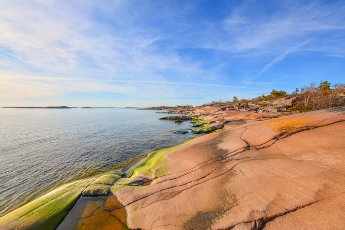 Maaliskuun loppupuolisko näyttää keväisen aurinkoiselta ja lämpimältä.