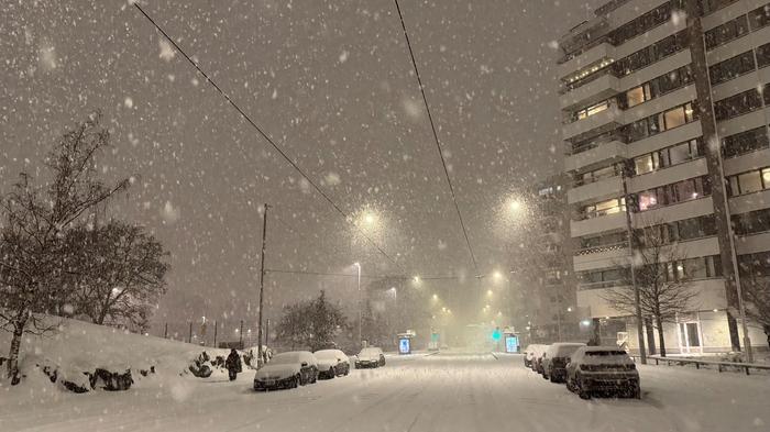 Helsinkiin iski lumipyry helmikuussa 2025.