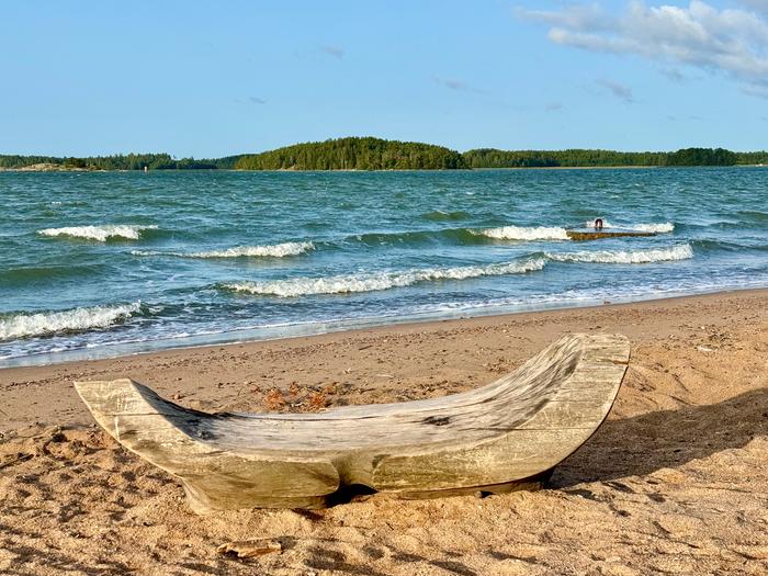 Tuulinen sää jatkuu Tuulinen sää jatkuu myös alkuviikolla.