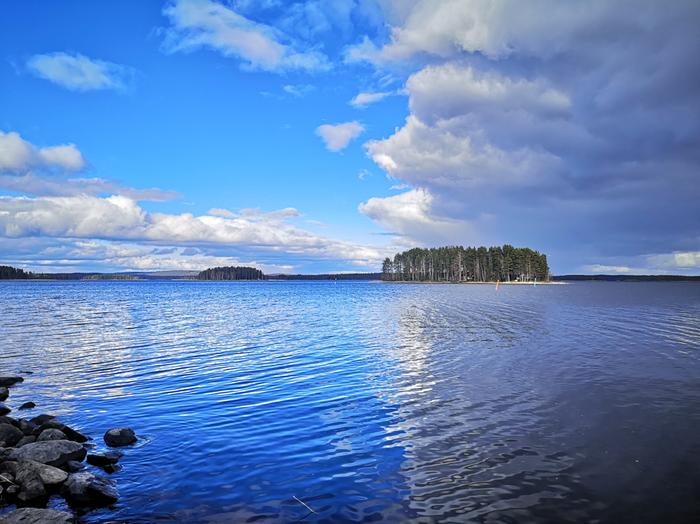 Toukokuun pilviä Juuassa.