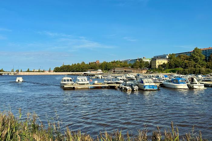 Vaasassa mitattiin yli 23 asteen lukemia 22. syyskuuta 2023.