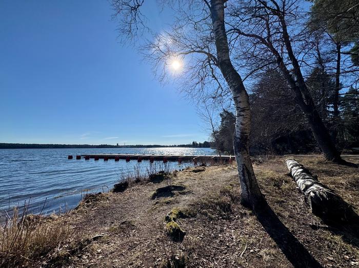 Aurinkoinen kevätpäivä Aurinkoinen huhtikuun aamupäivä Varsinais-Suomessa.