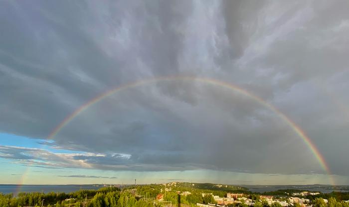 Sateenkaari Sateenkaari Tampereen yllä.