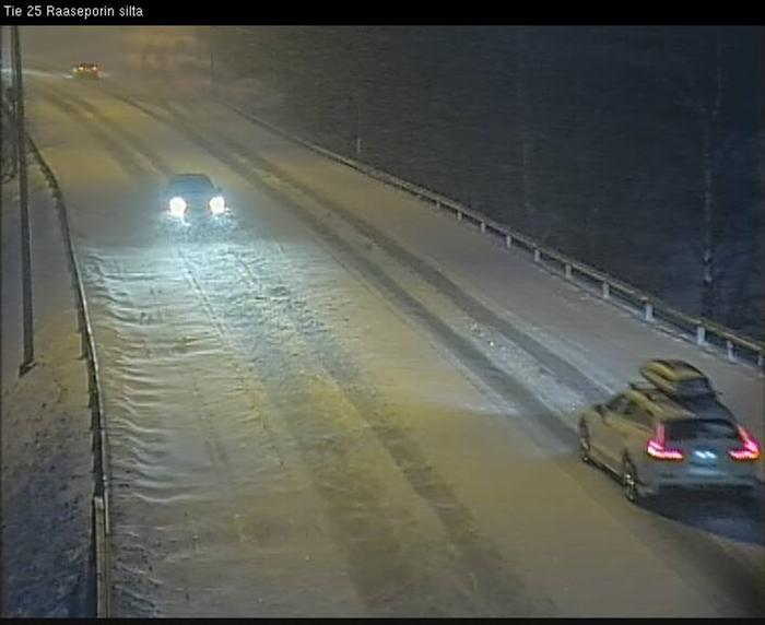 Valtteri-myrsky heikensi ajokeliä ja huononsi näkyvyyttä.