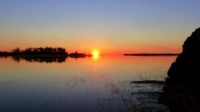 Suomessa on vallinnut lämmin ja aurinkoinen korkeapainesää.