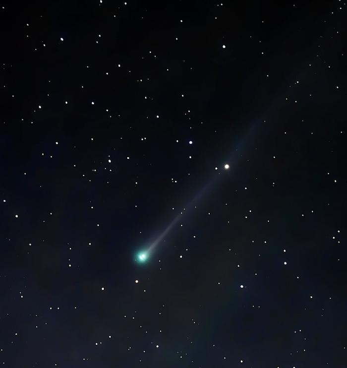 Komeetta C/2025 R3 (PANSTARRS).