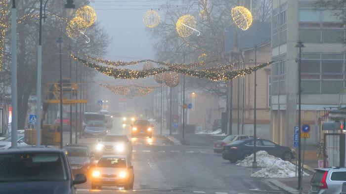 Harmaata säätä Sumuinen marraskuun lopun aamu.