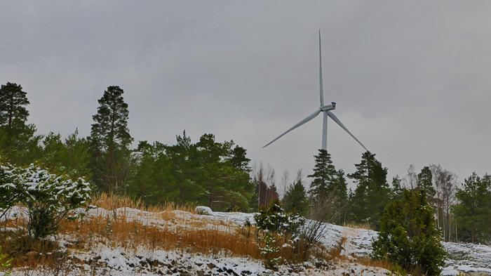 Loppuvuoden 2022 heikot tuulet eivät ole olleet otollisia tuulivoimatuotannon suhteen.