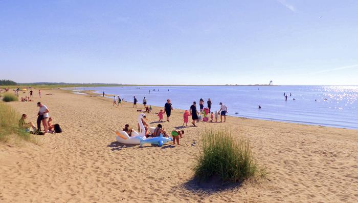 Hellettä Juhannuspäivä 2022 oli laajalti helteinen.