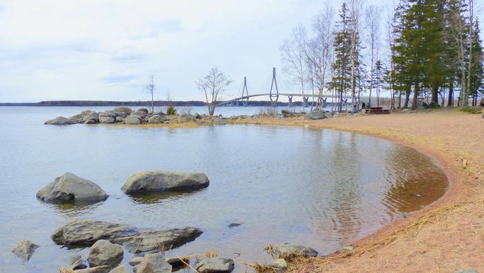 Pilvinen huhtikuinen päivä.