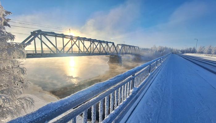 Pakkaspäivä Oulujoella Pakkanen on jo hyvän aikaa ollut jopa kireää, ja pakkasjaksolle ei toistaiseksi näy loppua ennusteissa.