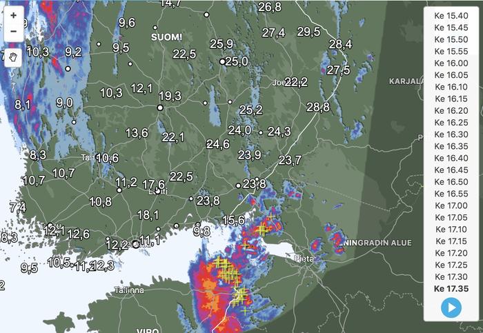 Kaakosta rantautuu Suomeen illan aikana rankkoja sateita ja paikoin voi ukkostaa voimakkaasti.