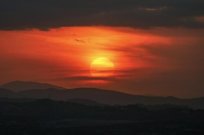 Auringonlasku Auringonlasku