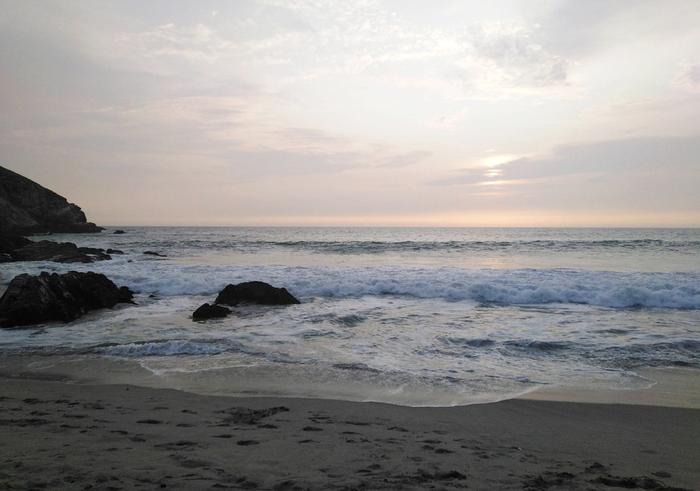 La Niña -ilmiön aikana meriveden lämpötila on normaalia alhaisempi Perun länsipuolella.