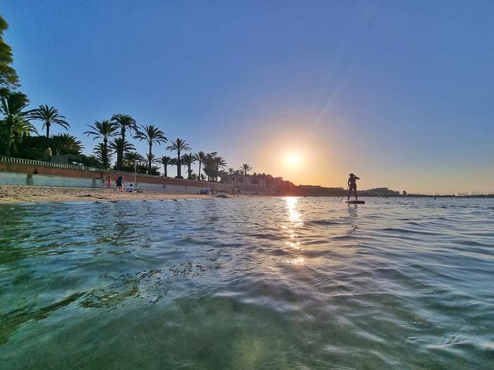 Välimeri on nyt erittäin lämmin.