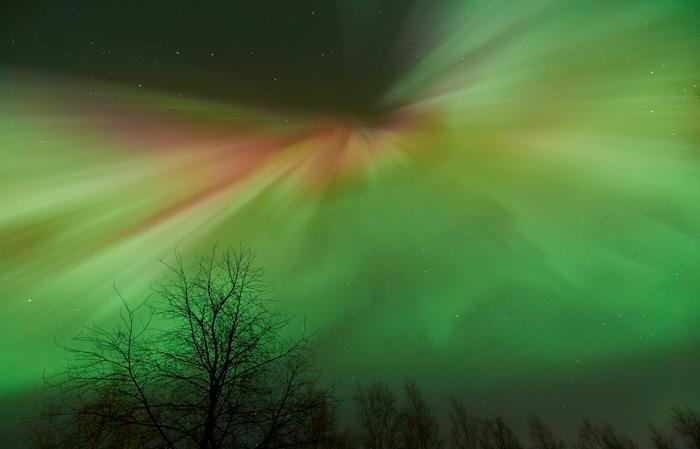 Maaliskuisia revontulia.