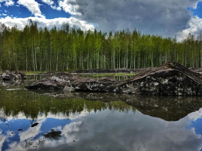 Toukokuussa 2015 lumet sulivat Herttoniemen lumenvastaanottopaikalta vauhdikkaasti.