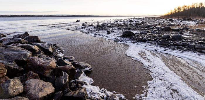 Matala vesi Hannes-myrsky laski meriveden pintaa Pohjanlahdella.