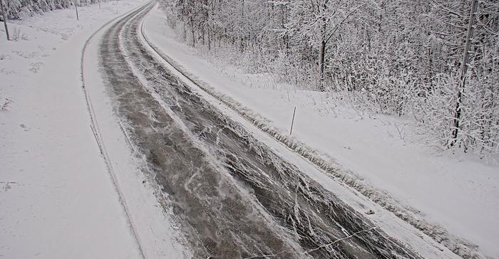 Lumisade alkoi jo perjantaina iltapäivällä Lapin länsiosassa.