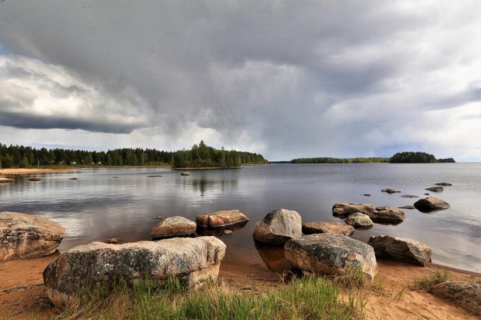 Kesäkuu 2023 alkoi koleissa merkeissä. Osa sateesta tuli muun muassa Pohjois-Pohjanmaalla räntänä.