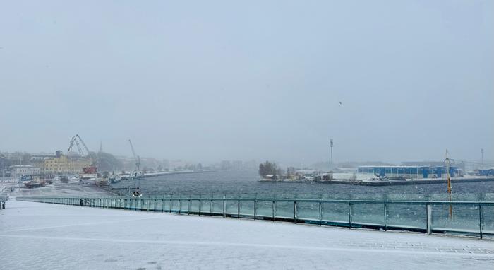 Huhtikuussa lumisade ei ole vielä harvinaista Etelä-Suomessakaan.