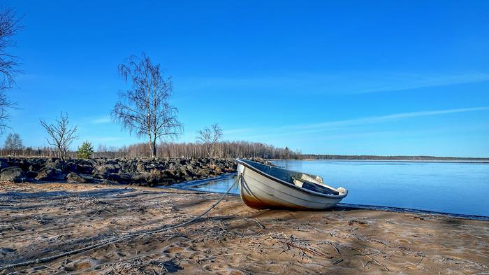 Vesille venosen mieli, kun lauha sää saa kevään etenemään harppoen.